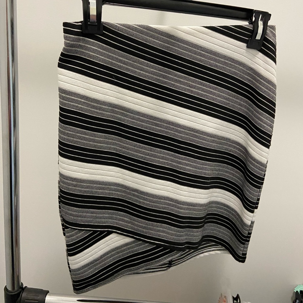 Joe benbasset medium pencil skirt striped